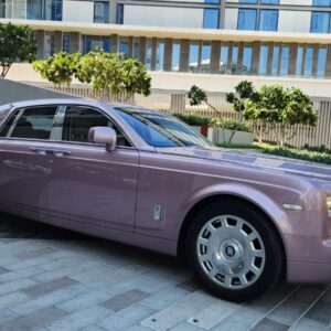 2016 Rolls-Royce phantom-6.7L-V 12 Cyl -Gcc Specs -Excellent Condition